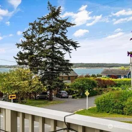 Buy this 2 bed condo on 1001 Northeast Parker Road in Coupeville, WA 98239