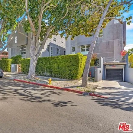 Image 2 - 1248 North Orange Grove Avenue, West Hollywood, CA 90046, USA - Townhouse for sale