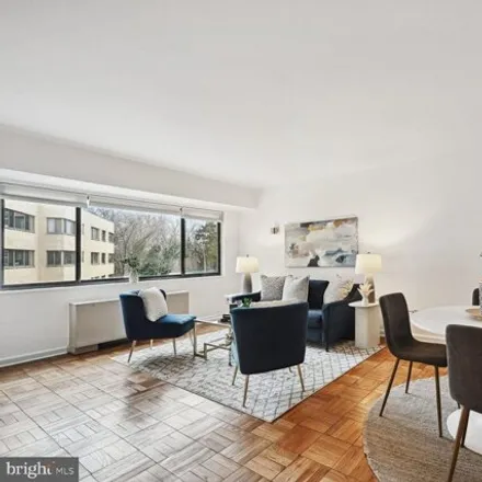 Image 3 - Wilshire Park Condominiums, 3701 Connecticut Avenue Northwest, Washington, DC 20015, USA - Condo for sale