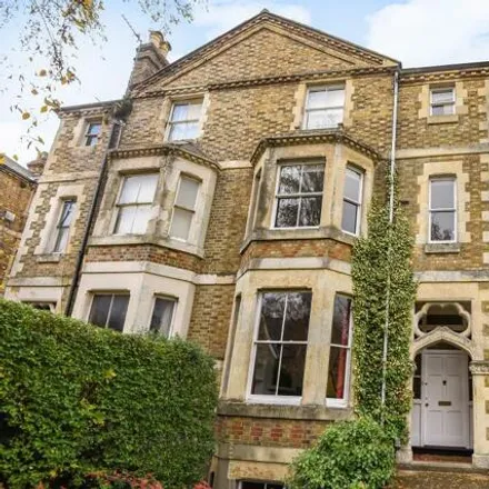 Buy this 2 bed apartment on Farndon Road in Central North Oxford, Oxford