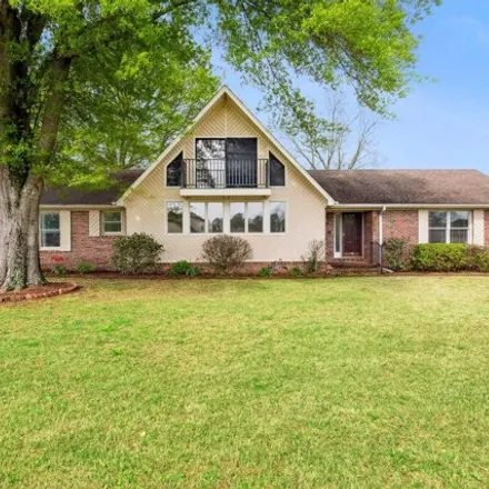 Buy this 3 bed house on 1729 Modaus Road Southwest in Decatur, AL 35603