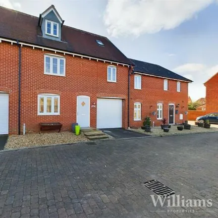 Buy this 3 bed townhouse on 13 Chancellors Road in Aylesbury, HP19 9SH
