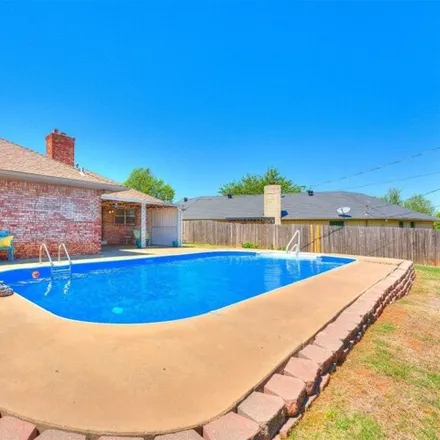 Image 6 - 6878 Ann Arbor Terrace, Oklahoma City, OK 73132, USA - House for sale