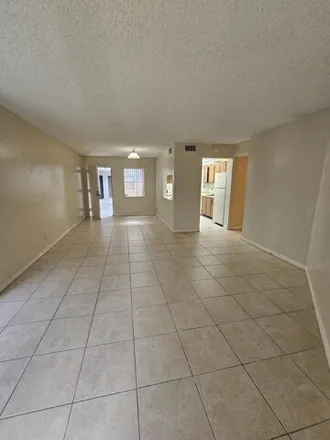 Image 5 - Banyan Cay, Laceleaf Court, West Palm Beach, FL 33407, USA - Condo for rent