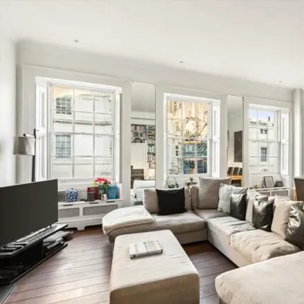 Image 3 - Clarendon House, Strathearn Place, London, W2 2NG, United Kingdom - Apartment for sale