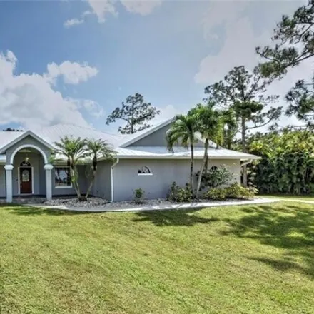 Image 2 - 10449 Deer Run Farms Road, Fort Myers, FL 33966, USA - House for sale
