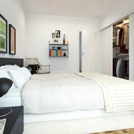Rent this 3 bed apartment on Bergsvägen in 444 42 Stenungsund, Sweden