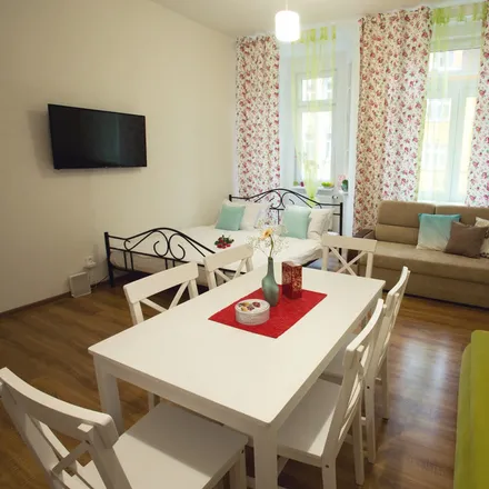 Rent this 1 bed room on Ruská 2216/12 in 415 01 Teplice, Czechia
