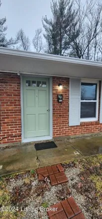 Image 3 - 9806 Chambers Circle, Jeffersontown, KY 40299, USA - House for rent