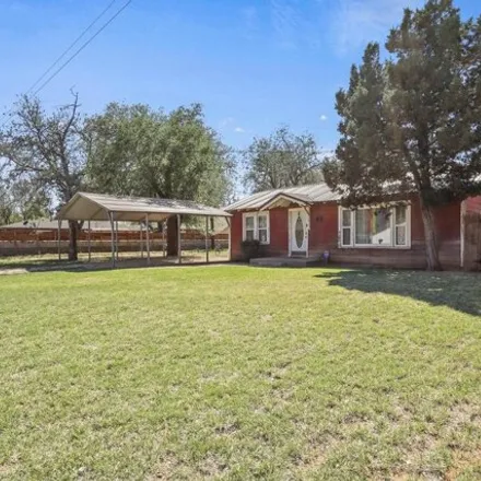 Buy this 2 bed house on 2043 Avenue M in Tahoka, TX 79373