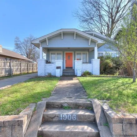 Buy this 2 bed house on 1928 East 13th Street in Tulsa, OK 74104