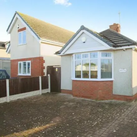 Buy this 2 bed house on Miss Owens in Towyn Road, Towyn