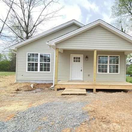 Buy this 3 bed house on 1768 Walker Street in Bushtown, Chattanooga