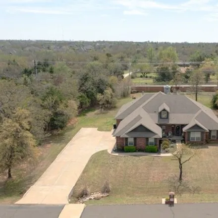 Buy this 5 bed house on 1474 Stone Crest Drive in Logan County, OK 73034