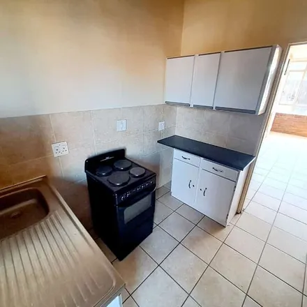 Image 7 - Moot Street, Daspoort, Pretoria, 0019, South Africa - Apartment for rent