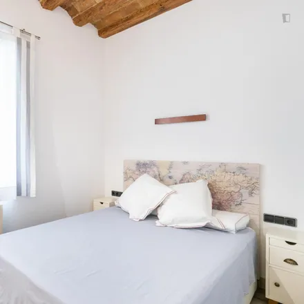 Rent this 1 bed apartment on Carrer de l'Hort de la Vila in 08001 Barcelona, Spain