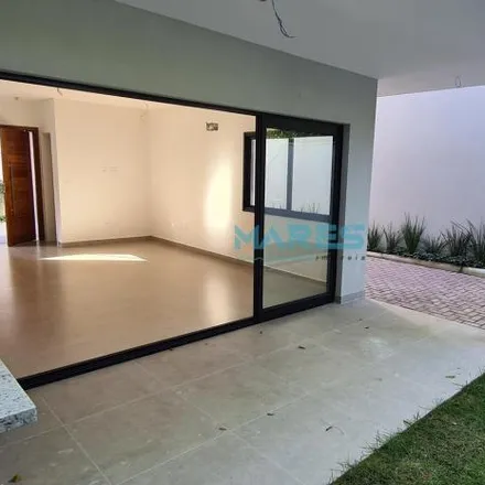 Buy this 3 bed house on Rua dos Navegantes in Paúba, São Sebastião - SP