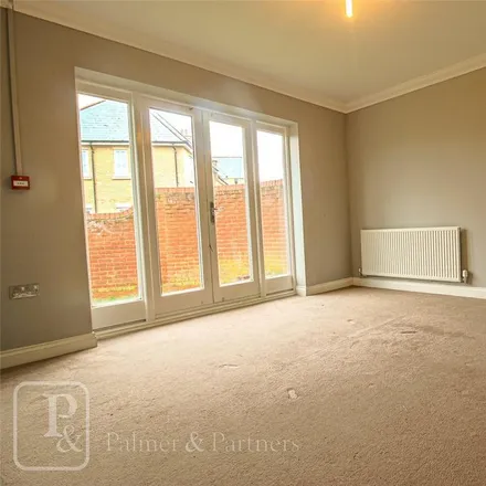 Image 5 - 3 St Mary's Fields, Colchester, CO3 3BP, United Kingdom - Townhouse for rent