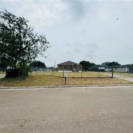 Image 2 - 7109 Majestic Avenue, Isaacs Colonia, Hidalgo County, TX 78542, USA - House for sale