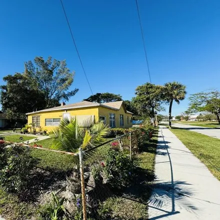 Image 8 - 280 Southwest 1st Avenue, Carver Heights, Deerfield Beach, FL 33441, USA - House for sale