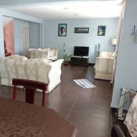 Buy this 3 bed house on Calle Loma Alta in 52926 Ciudad López Mateos, MEX