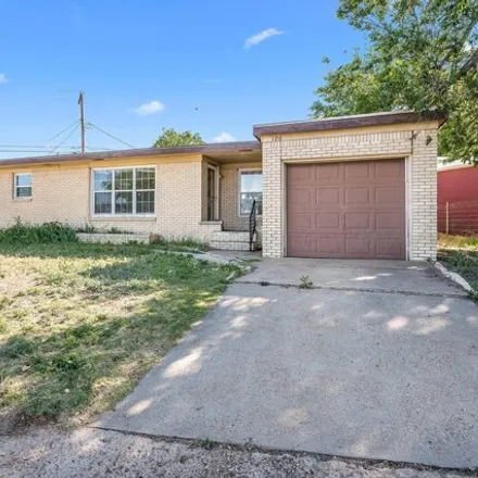 Buy this 3 bed house on 124 Ozmer Street in Borger, TX 79007
