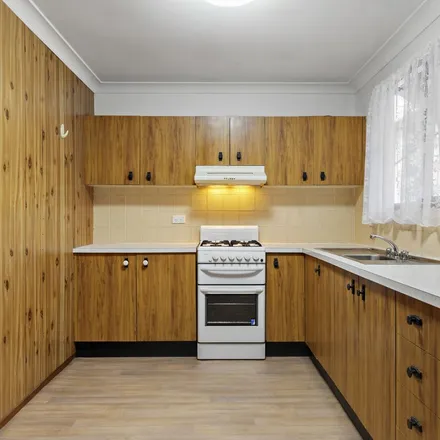 Image 2 - Savery Crescent, Blacktown NSW 2148, Australia - Apartment for rent