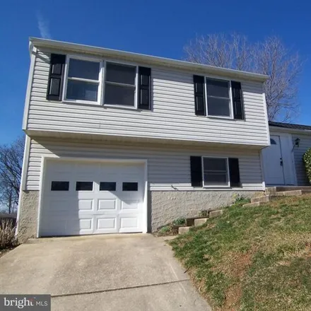 Image 3 - 2000 McKinley Court, Bright Oaks, Harford County, MD 21015, USA - House for rent