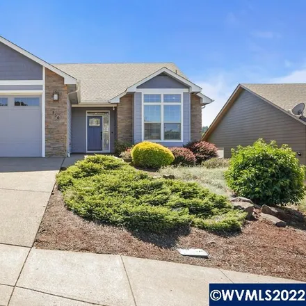 Buy this 4 bed house on 818 Jackwood Street Southeast in Salem, OR 97306