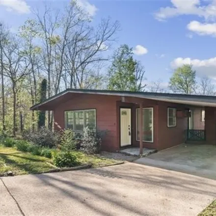 Buy this 2 bed house on 12 Bridgeport Lane in Bella Vista, AR 72715