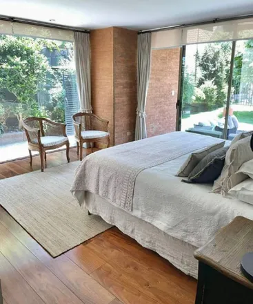 Buy this 5 bed house on Pasaje El Peumo in 770 0651 Lo Barnechea, Chile