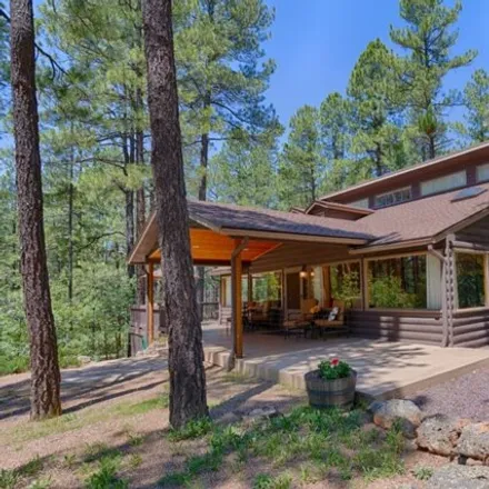 Buy this 5 bed house on 3057 Red Robin Road in Pinetop-Lakeside, Navajo County