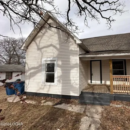 Buy this 3 bed house on Verno - GPowered Dealer in Xenia Street, Joplin