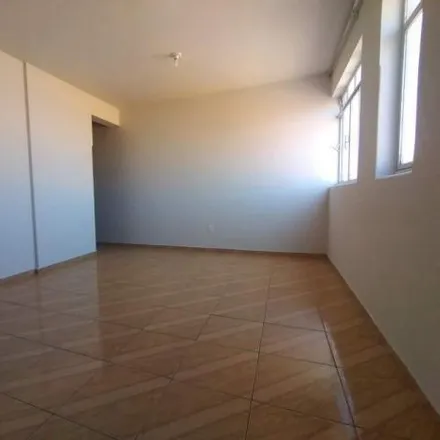 Rent this 3 bed apartment on Rua São Paulo in Centro, Divinópolis - MG