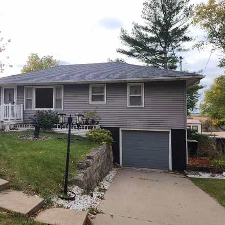 Buy this 3 bed house on 9901 Oregon Street in Key West, Dubuque County