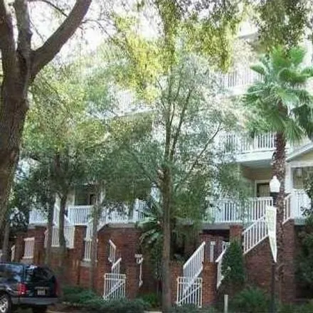 Rent this 1 bed condo on 827 South Oregon Avenue in Tampa, FL 33606