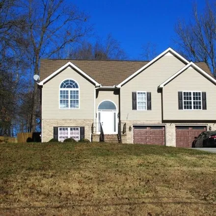 Buy this 4 bed house on 1785 Cobblestone Drive in Colonial Forest, Putnam County