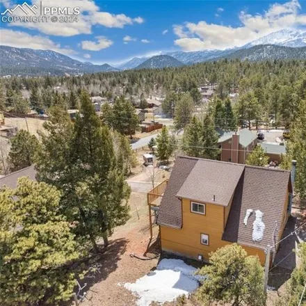 Image 4 - 410 Hillcrest Avenue, Woodland Park, CO 80863, USA - House for sale