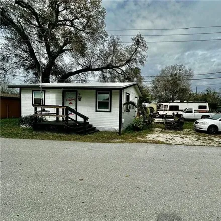 Image 2 - Northeast 12th Street, Cypress Quarters, Okeechobee County, FL 34972, USA - House for sale