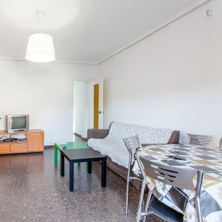 Image 8 - Carrer d'Alboraia, 74, 46010 Valencia, Spain - Room for rent