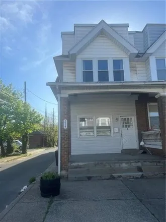 Rent this 1 bed apartment on 1744 Russell Street in Allentown, PA 18104