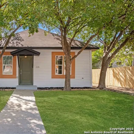 Image 2 - 226 Porter Street, San Antonio, TX 78210, USA - House for sale