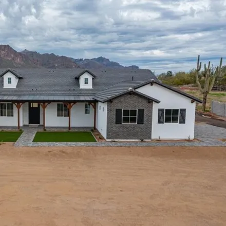 Buy this 5 bed house on 4532 East Superstition Boulevard in Apache Junction, AZ 85119