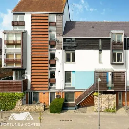 Buy this 5 bed townhouse on The Chase in Harlow, CM17 9JA