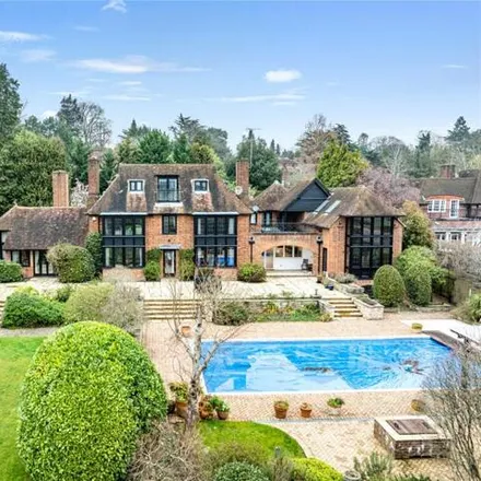 Image 1 - Clare Hill, Esher, KT10 9NA, United Kingdom - House for sale