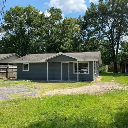 Buy this 2 bed house on Tabernacle Baptist Church in Pearl Street, Cleveland