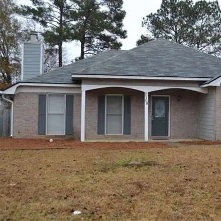 Rent this 3 bed house on 7124 Vinings Way in Columbus, GA 31907