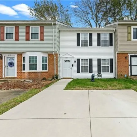 Buy this 2 bed house on 6014 Edgelake Drive in Level Green, Virginia Beach