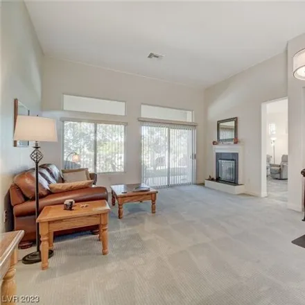 Image 6 - 2580 Roseworthy Drive, Las Vegas, NV 89134, USA - Townhouse for sale