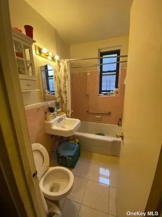 Image 7 - 140-33 34 Ave Unit 4c, Flushing, New York, 11354 - Apartment for sale